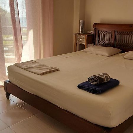 Dolphin 1 Apartment Artemida  Luaran gambar