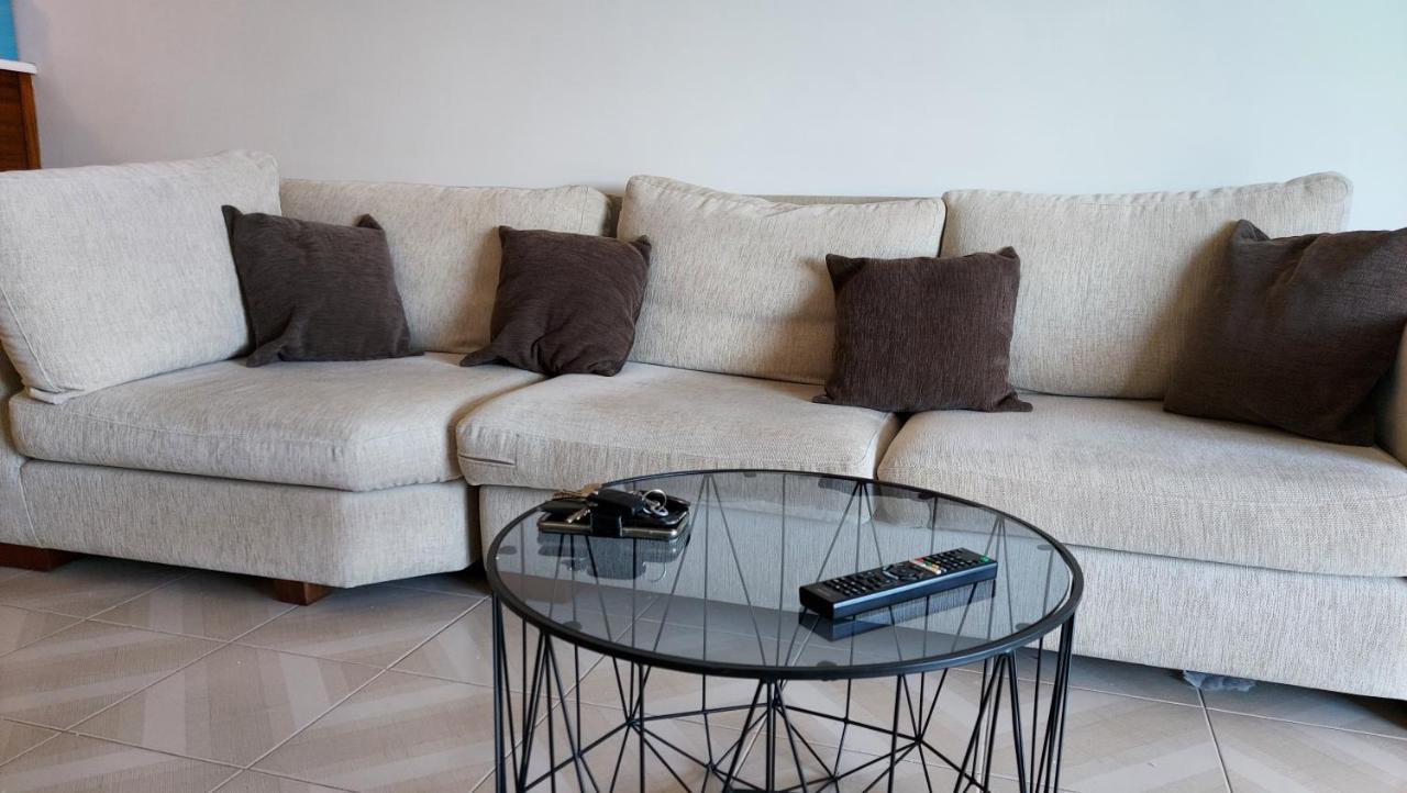 Dolphin 1 Apartment Artemida  Luaran gambar