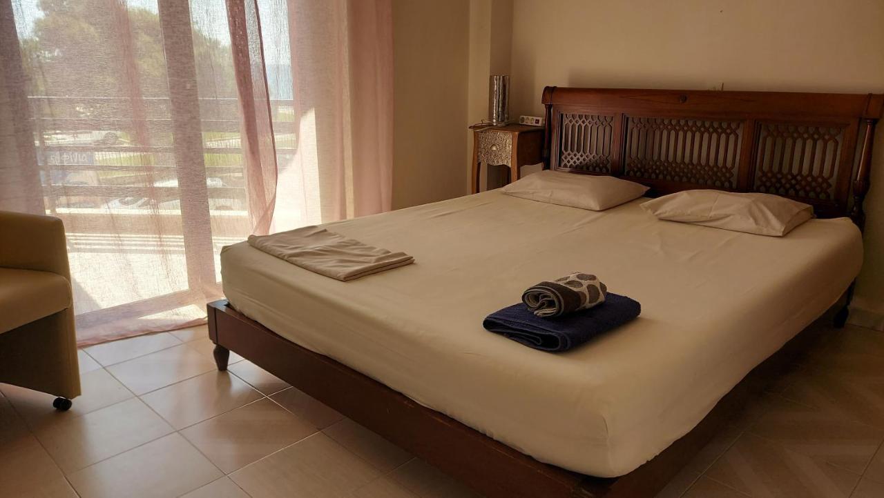 Dolphin 1 Apartment Artemida  Luaran gambar